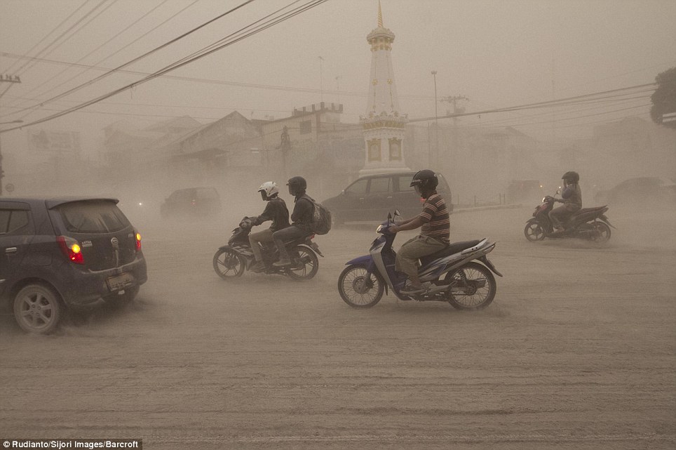 Kementerian PU Antisipasi Lahar Dingin Gunung Kelud